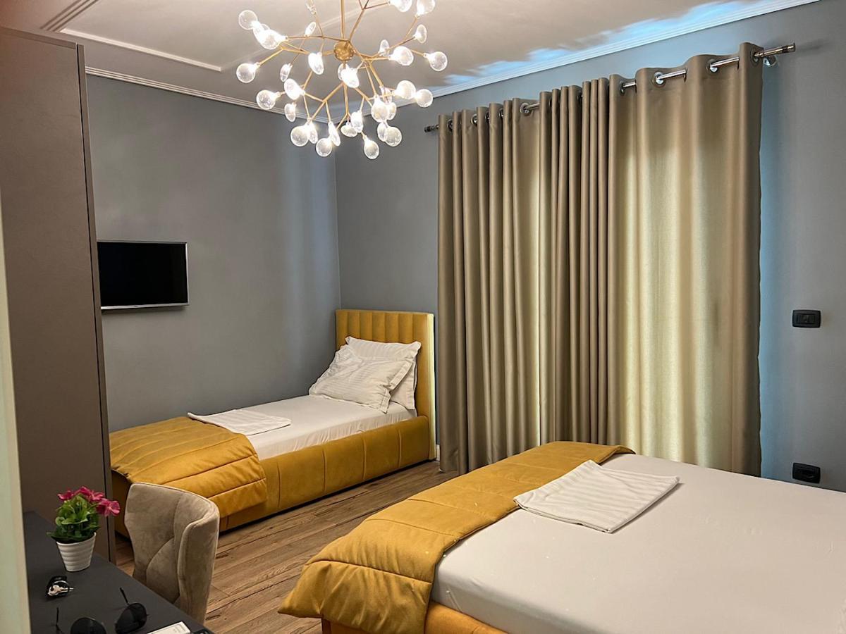 Hotel Hotel Vila Tirana 3*