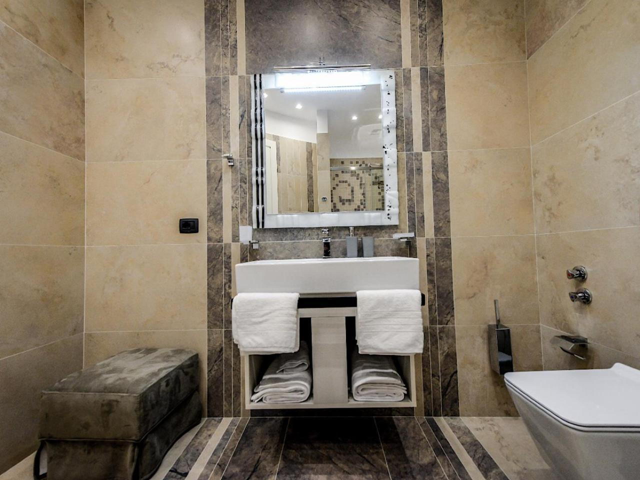 Hotel Vila Tirana 3* Tirana