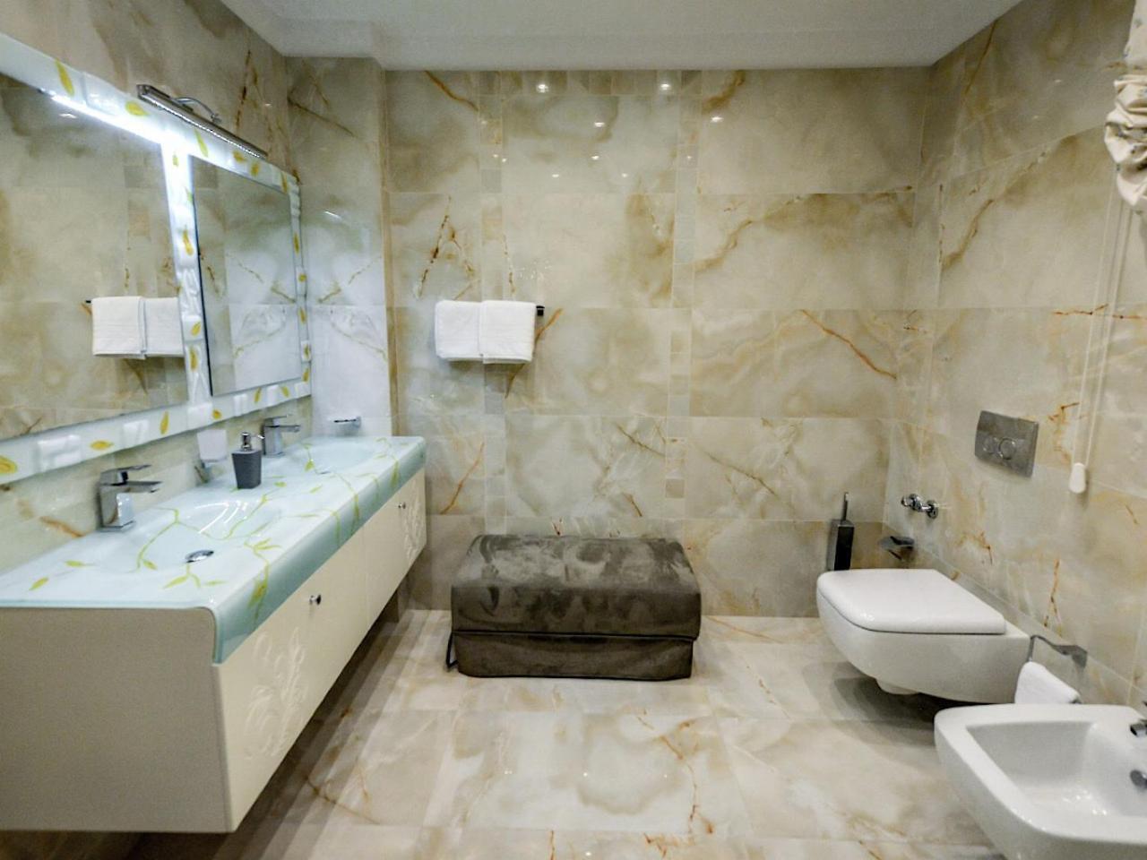 Hotel Hotel Vila Tirana 3*