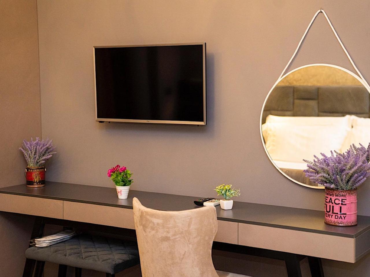 Hotel Vila Tirana 3*